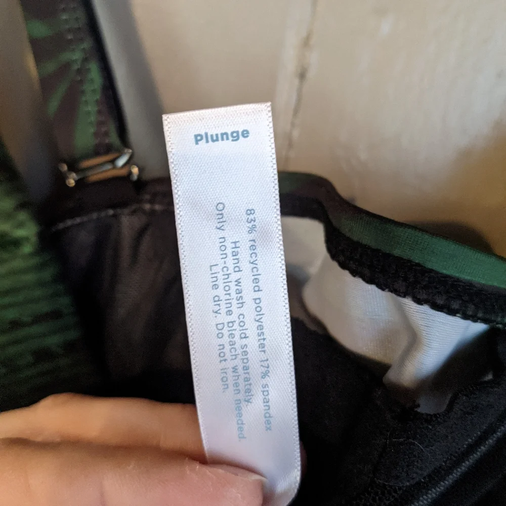 Cacique Green and Black Palm-Print Underwire Bikini Top - Picture 4 of 5